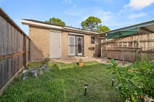 6913 Chasewood Dr, Missouri City, TX 77489 - Photo 13