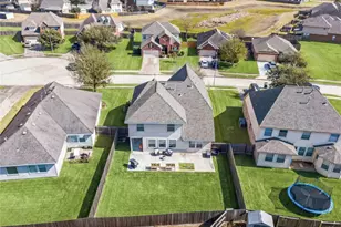 8511 Holly Spring Ln, Baytown, TX 77523 - Photo 39