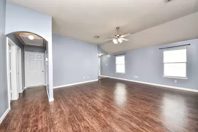 21630 Falvelsunset Court, Spring, TX 77388 - Photo 5