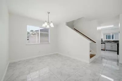 26872 Wellington Court, Kingwood, TX 77339 - Photo 13