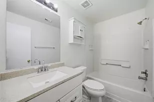 26872 Wellington Ct, Kingwood, TX 77339 - Photo 25