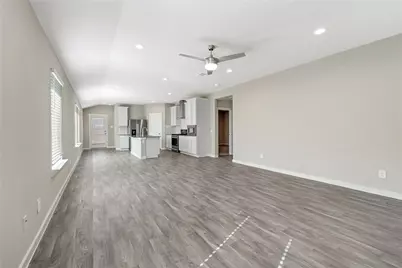 12722 Basinghall Lane, Houston, TX 77047 - Photo 5