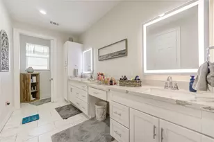 1914 Lynn St, El Campo, TX 77437 - Photo 25