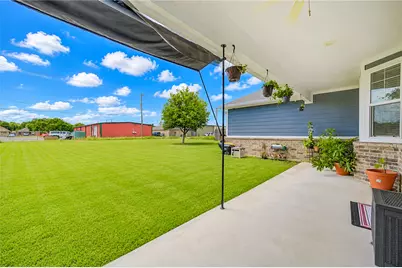 1914 Lynn Street, El Campo, TX 77437 - Photo 45