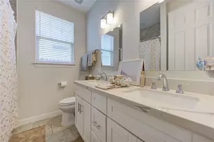 1914 Lynn St, El Campo, TX 77437 - Photo 29