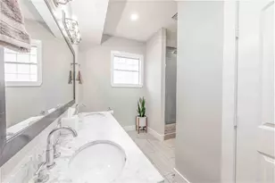 808 Woodrow St, Houston, TX 77006 - Photo 19
