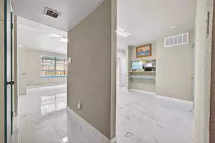 12317 Crest Lake Dr, Houston, TX 77072 - Photo 5