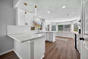 7706 Miller Glen Ln, Houston, TX 77072 - Photo 15