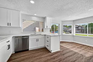 7706 Miller Glen Ln, Houston, TX 77072 - Photo 17