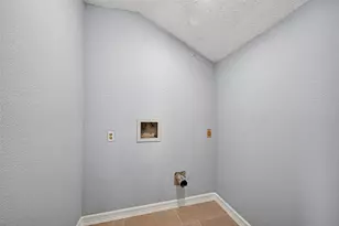 7706 Miller Glen Ln, Houston, TX 77072 - Photo 25