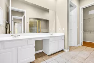 2400 McCue Rd, Houston, TX 77056 - Photo 13