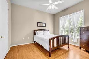 2400 McCue Rd, Houston, TX 77056 - Photo 17