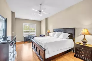 2400 McCue Rd, Houston, TX 77056 - Photo 13
