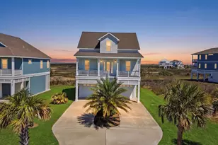 26110 Bay Breeze Dr, Galveston, TX 77554 - Photo 1