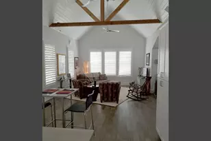 303 W Alamo St, Brenham, TX 77833 - Photo 5