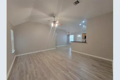 8935 Windfern Trace Drive, Houston, TX 77064 - Photo 5