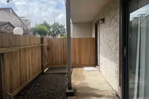 3909 Tanglewilde St, Houston, TX 77063 - Photo 21