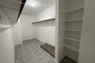 3909 Tanglewilde St, Houston, TX 77063 - Photo 19