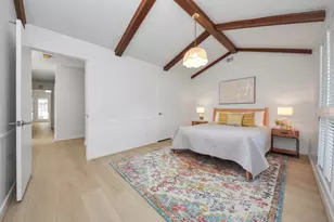 10719 Burgoyne Rd, Houston, TX 77042 - Photo 15