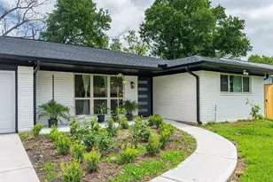 5326 Carew St, Houston, TX 77096 - Photo 3