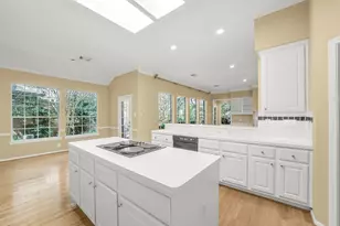 13826 Aspen Cove Dr, Houston, TX 77077 - Photo 5