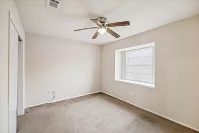 8622 Brock Park Boulevard, Houston, TX 77078 - Photo 9