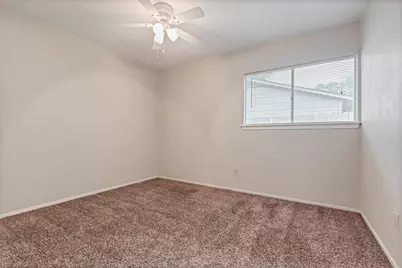 81 Blue Fox Road, The Woodlands, TX 77380 - Photo 11