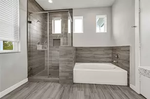 9431 Jutland Rd, Houston, TX 77033 - Photo 17