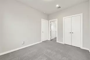 9431 Jutland Rd, Houston, TX 77033 - Photo 25