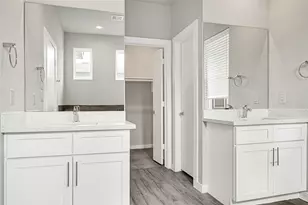 9431 Jutland Rd, Houston, TX 77033 - Photo 19