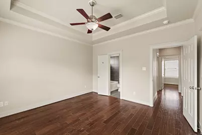 1053 W 16th Street, Houston, TX 77008 - Photo 21