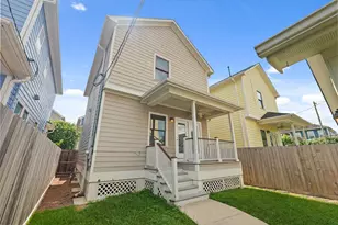 1053 W 16th St, Houston, TX 77008 - Photo 5