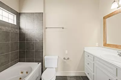 1053 W 16th Street, Houston, TX 77008 - Photo 25