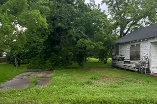 7214 Dallas St, Baytown, TX 77521 - Photo 7