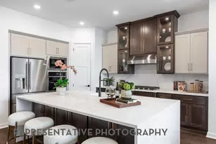 31026 Peony Pl Dr, Fulshear, TX 77441 - Photo 3