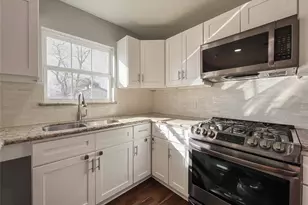 7966 Bonaire St, Houston, TX 77028 - Photo 3