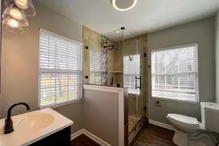 7966 Bonaire St, Houston, TX 77028 - Photo 15