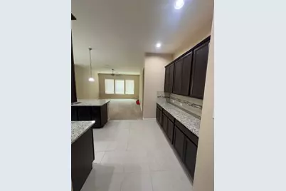 19631 Bowie Plantation Lane, Richmond, TX 77407 - Photo 5