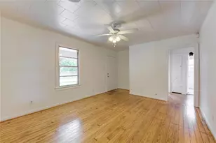 1823 Tabor St, Houston, TX 77009 - Photo 3