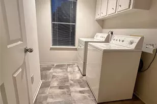 12219 Ashling Dr, Houston, TX 77477 - Photo 13