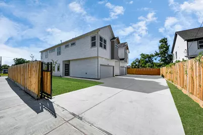 4129 E Toliver Street, Houston, TX 77016 - Photo 3