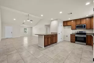 6420 Grace Ln, Pearland, TX 77584 - Photo 7