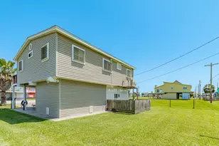4134 Fort Bend Dr, Galveston, TX 77554 - Photo 11