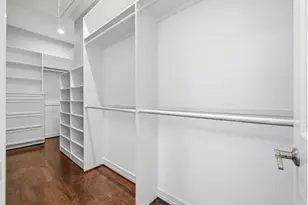 1834 Woodvine Dr, Houston, TX 77055 - Photo 9