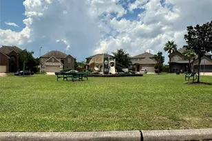 4105 Livorno Ln, Friendswood, TX 77546 - Photo 41