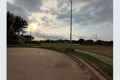 6014 Decker Ridge Court, Katy, TX 77449 - Photo 5