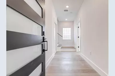 5636 Dolores Street, Houston, TX 77057 - Photo 7