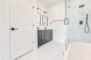 5636 Dolores St, Houston, TX 77057 - Photo 25