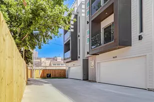 5636 Dolores St, Houston, TX 77057 - Photo 9