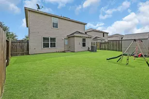 11210 Hall Meadows Ct, Houston, TX 77075 - Photo 13